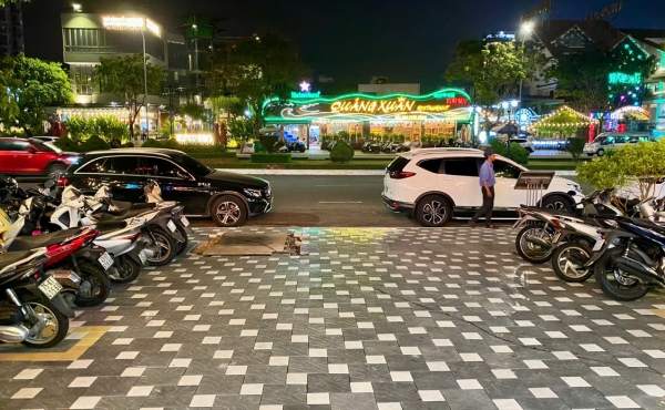 BTX GẠCH VÂN MÂY